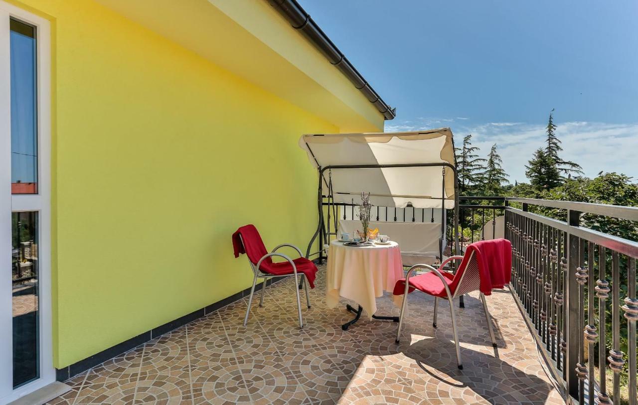 Apartments Dora Victoria Dream Medulin Exterior photo